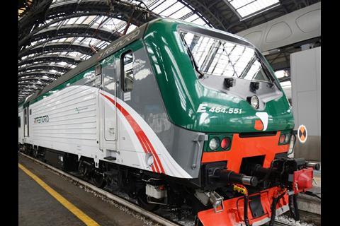 Bombardier locomotive for Vivalto double-deck push-pull trainset (Photo: FS).